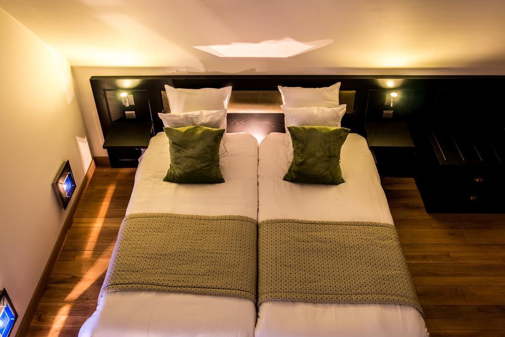זלזטה Hotel Den Hof מראה חיצוני תמונה