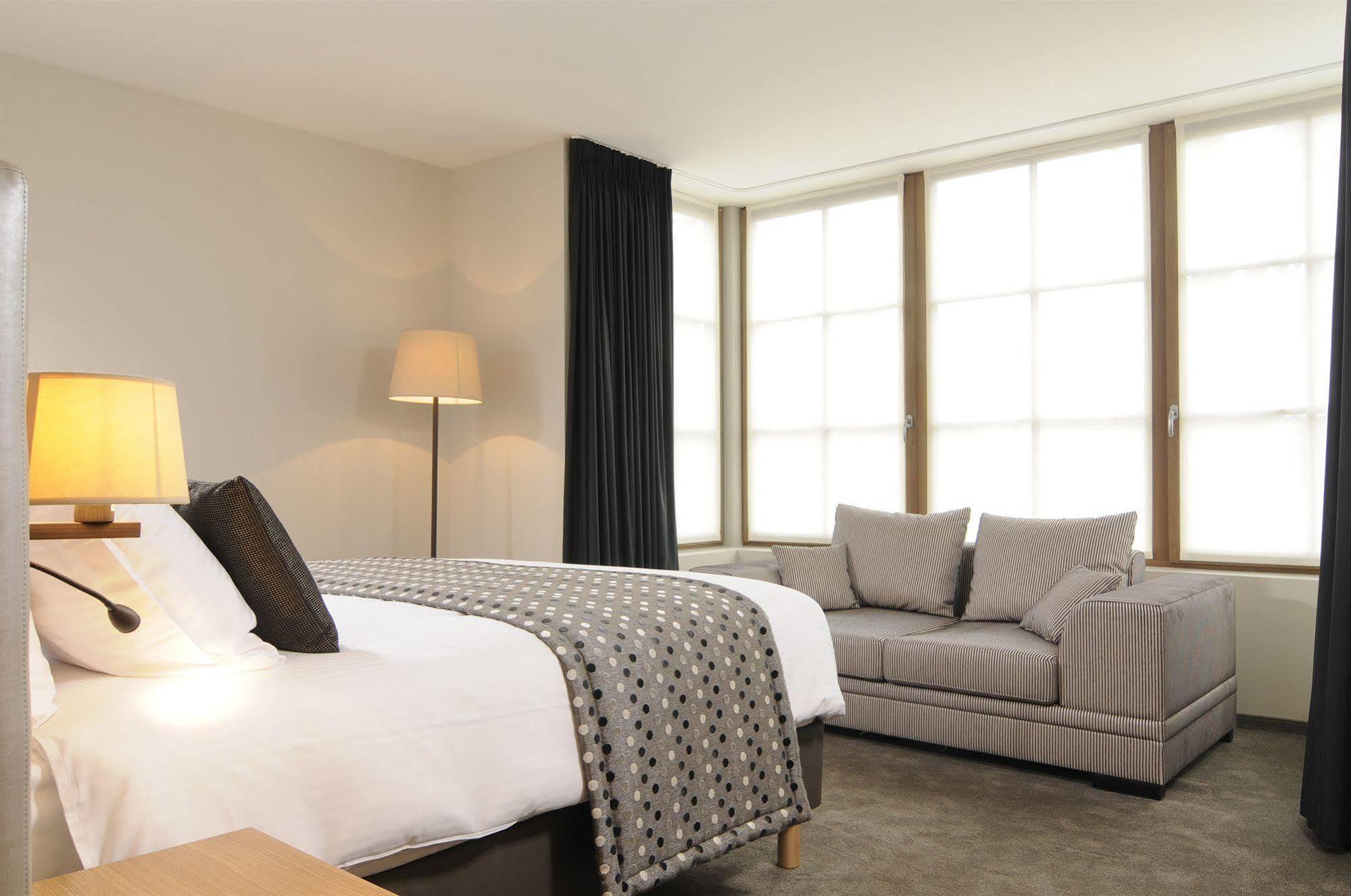 זלזטה Hotel Den Hof מראה חיצוני תמונה